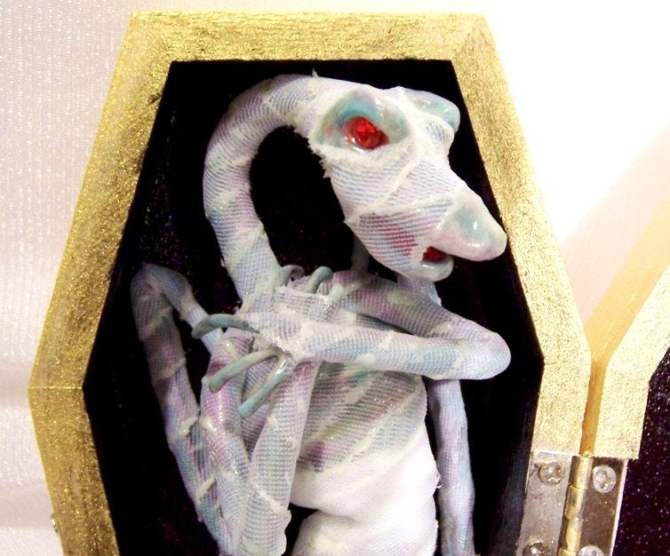 Mummy Dragon Art Doll: Seti, Glow in the Dark Dragon Mummy