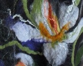 Luxurious shawl with Nuno Felt