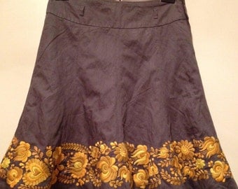 Second hand grey skirt with yellow-H&M, size 12 UK