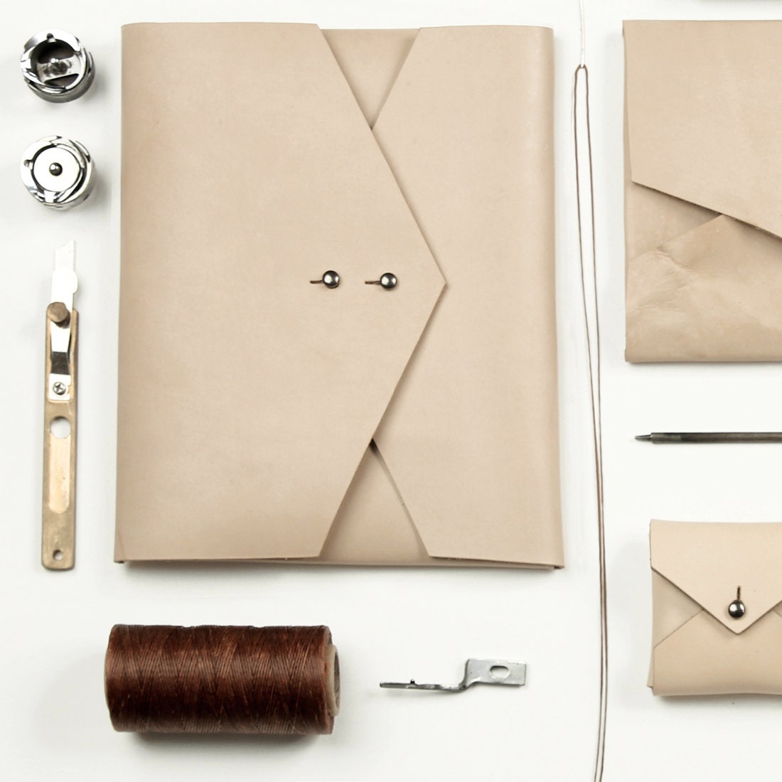 Handbag Wallet Made of Cream Leather Purse Case Cosmetic Bag Handmade Genuine Leather Bag Copper Buckle-Natural Color