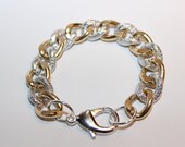 Reverse MINI PIPPA BRACELET. Smooth gold chain with Silver textured chain.