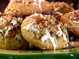 PRALINE PECAN COOKIES iced with White Chocolate and Toasted Pecan Topping - Homemade Sinful Goodness