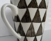 Triangle Mug, Black and White