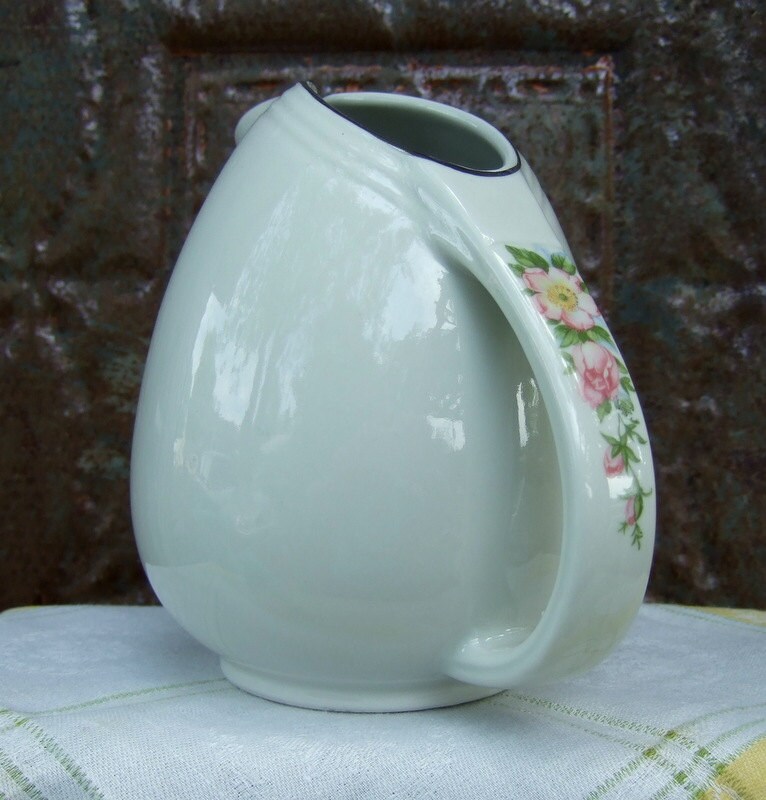 hall pitcher