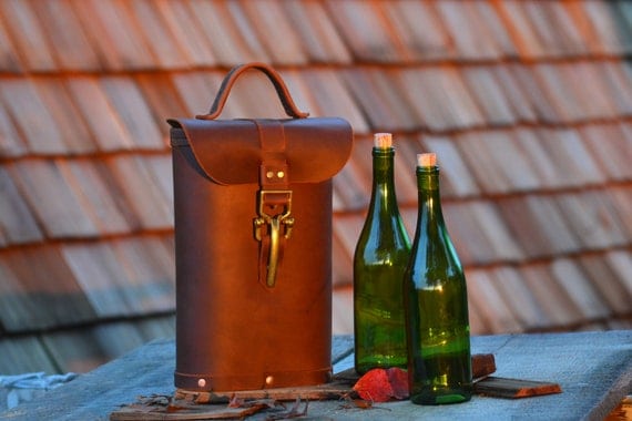 Handmade Leather Wine Caddy, Wine Tote, Wine Bag in Medium Brown