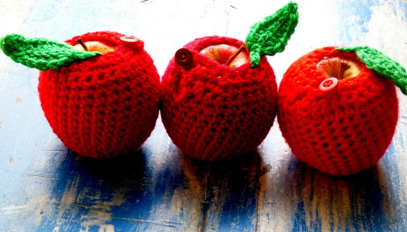 Crochet Apple Cozy