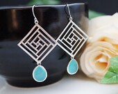 Everyday wear jewelry Dangle Earrings Matte rhodium plated modern charm with mint opal Glass Drops earrings gifts for her