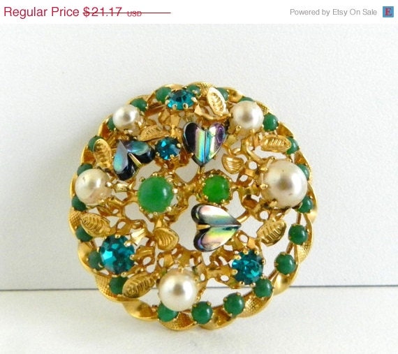 SALE 1950s Made Austria Heart and Goldtone Brooch