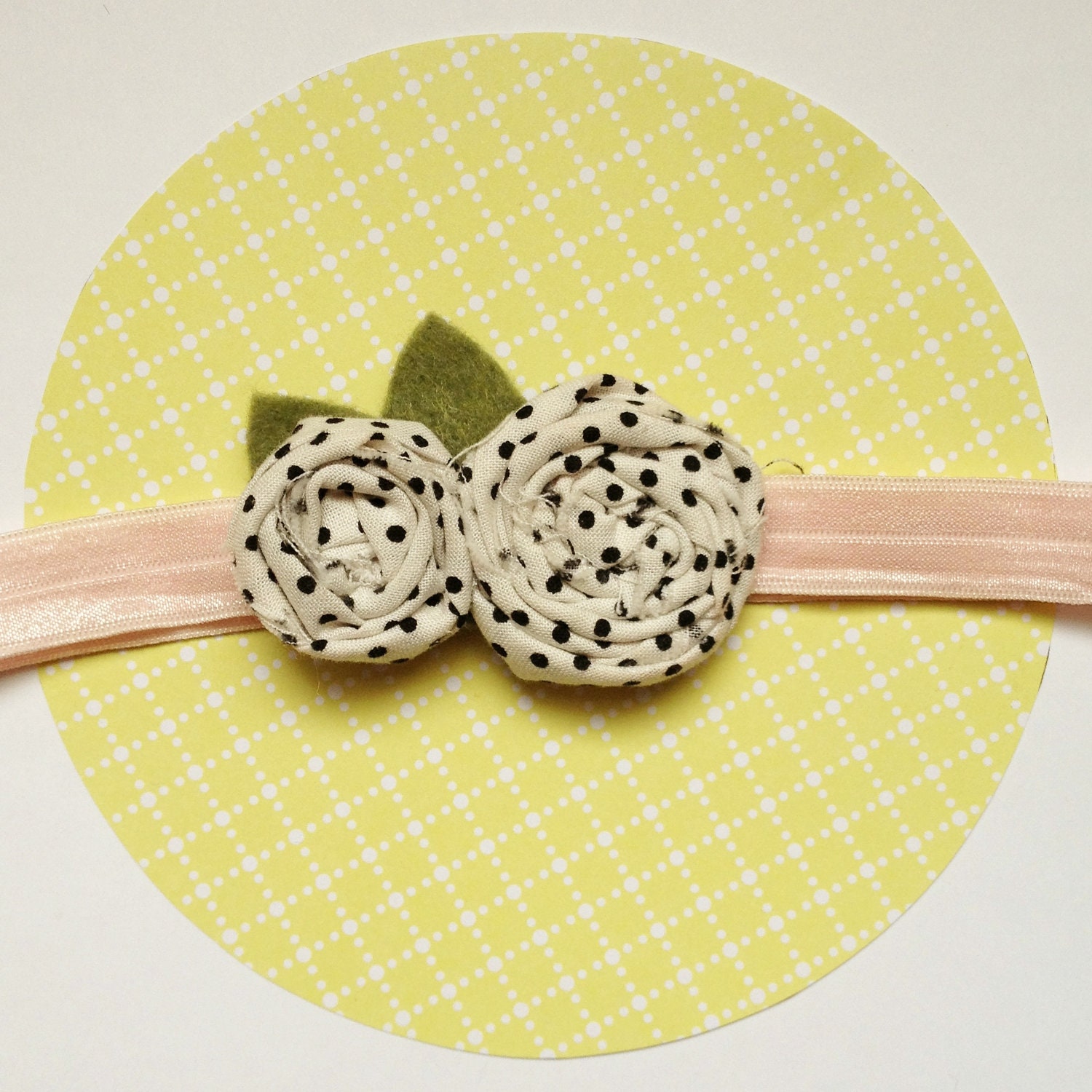 Polka dot rosette