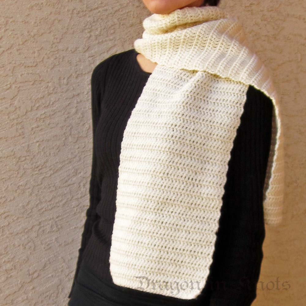 Aviator Scarf - offwhite wide crocheted wool scarf