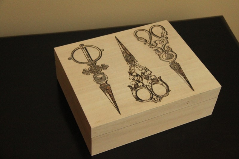 Vintage Scissors Memory Box - Natural Finish