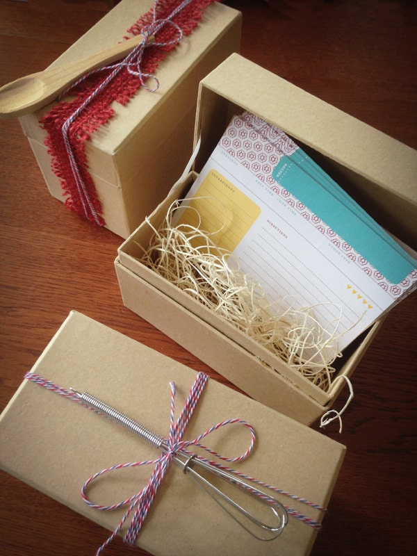 Recipe Box Gift Set - 24 cards with whisk or spoon