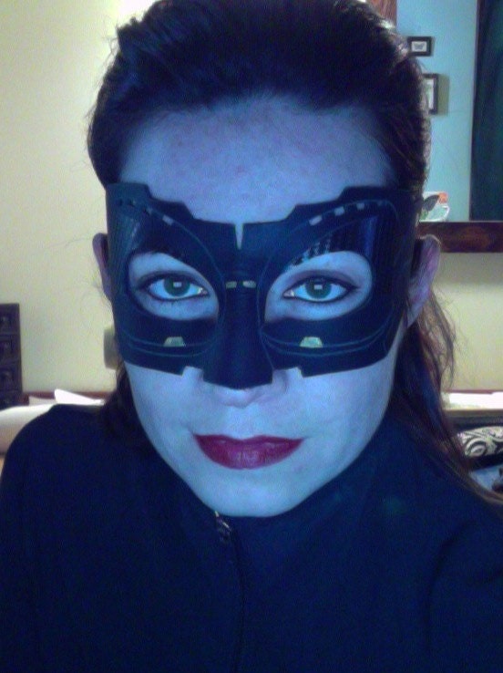 Catwoman mask Anne Hathaway TDKR