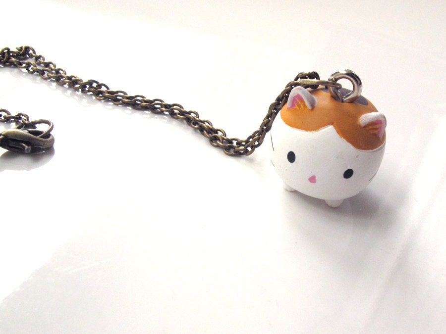Kawaii Japan Brown Neko Cat. Cute expressionless emotion Kitten Cat. Pendant Necklace