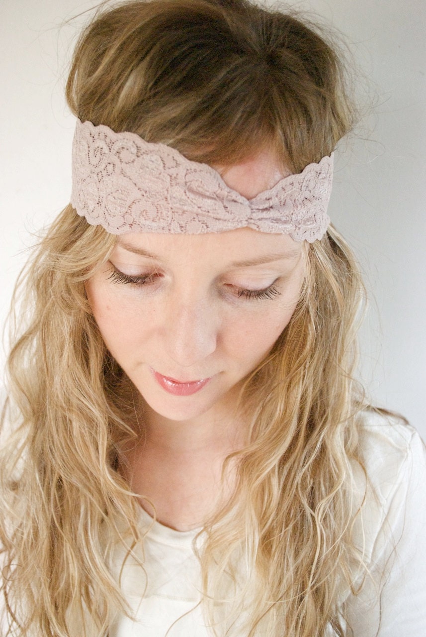 The THICK Stretch Lace Headband in TAUPE