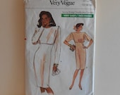 Women's Semi-Fitted Straight Dress Size 12-14-16 Cut to Size 12 Vintage Vogue 7059 Sewing Pattern