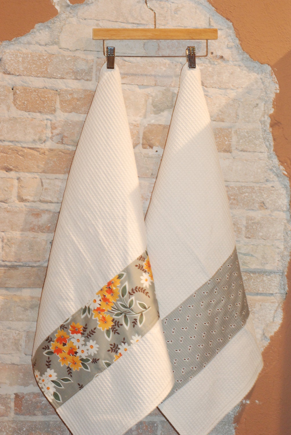 Modern Country Kitchen Decor - Vintage Style - 100% cotton dish towels - hand towels - Set of 2 Handmade - Eco Friendly