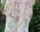 Vintage Kitty... Lily Hannah.. wide leg pants.. super pretty heavy floral cotton.. pinks/greens  lace cuffs.. small/med