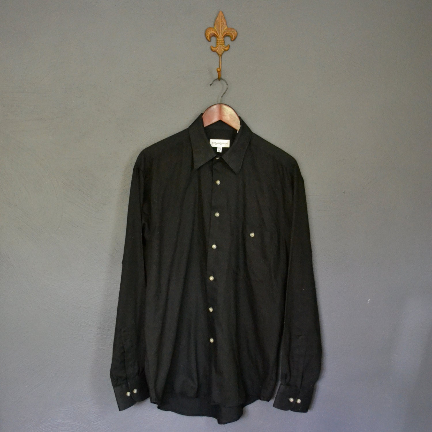 Vintage Mens YSL Black Button Up / Long Sleeve Collared Shirt / size medium