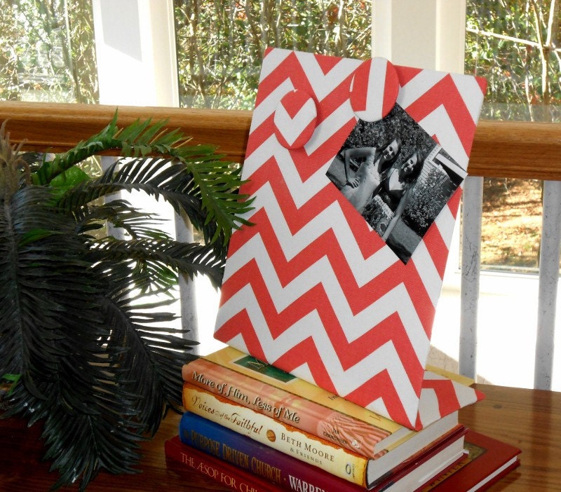 Chevron Magnet Board - Coral Ivory Freestanding Shelf Style - Photo or Organizer Board  (11" x 12")