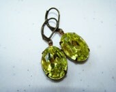 Vintage Luxe Estate Sweet Lime Rhinestone Earrings