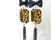 Leopard Kitty Black Bow dangle Earrings with hanging chains