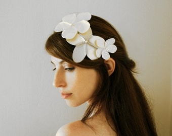Bridal Flower Crown, Romantic Flower Headband, wedding  flowers hair accessory, Vintage inspired bride, wedding hair accessories