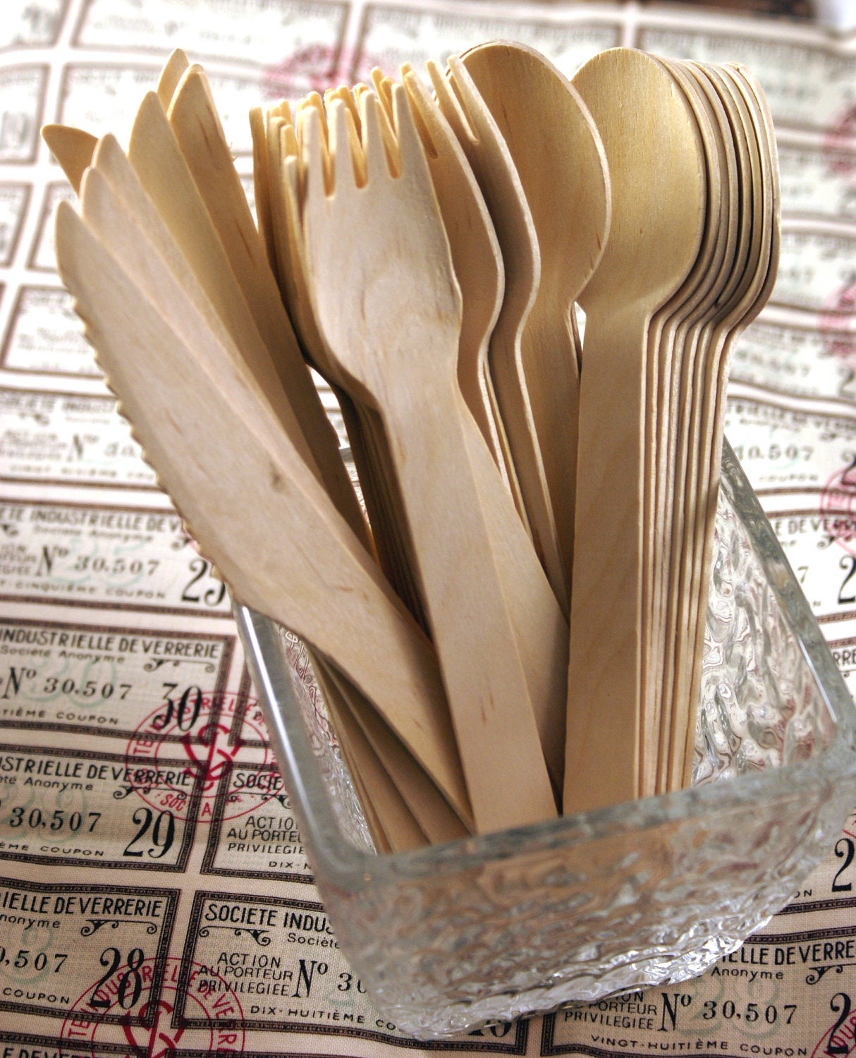 25 trios - 3-PiECE SETS - Disposable WOODEN flatware with CUSTOM message kraft labels - eco-friendly - birthday party, weddings, baby shower