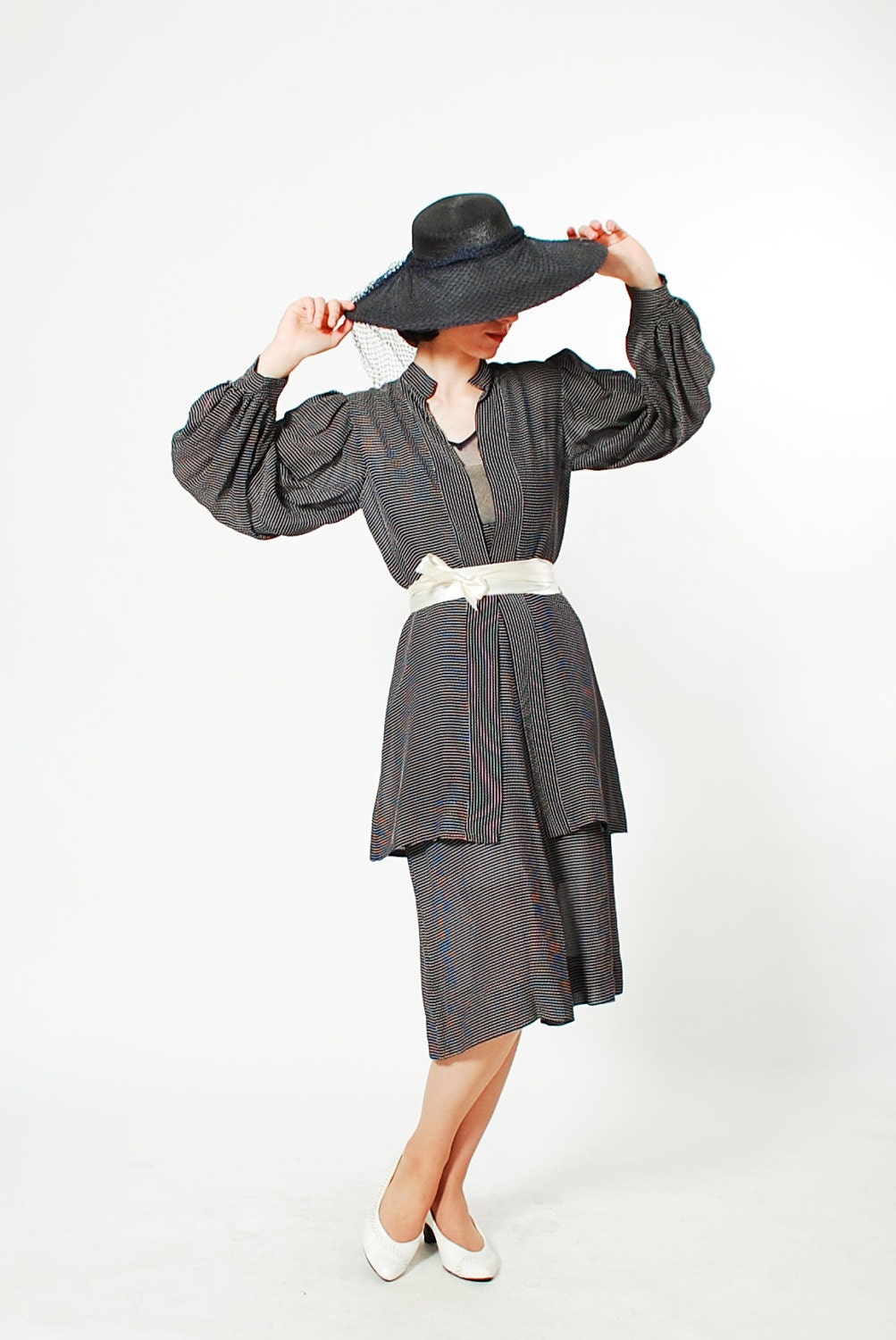 Vintage 1930s Dress - 30s Dress - Something Wonderful