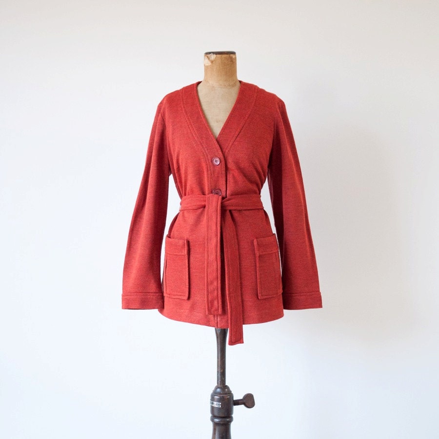 Vintage 1970s sweater / orange red / 70s belted tie cardigan jacket / L