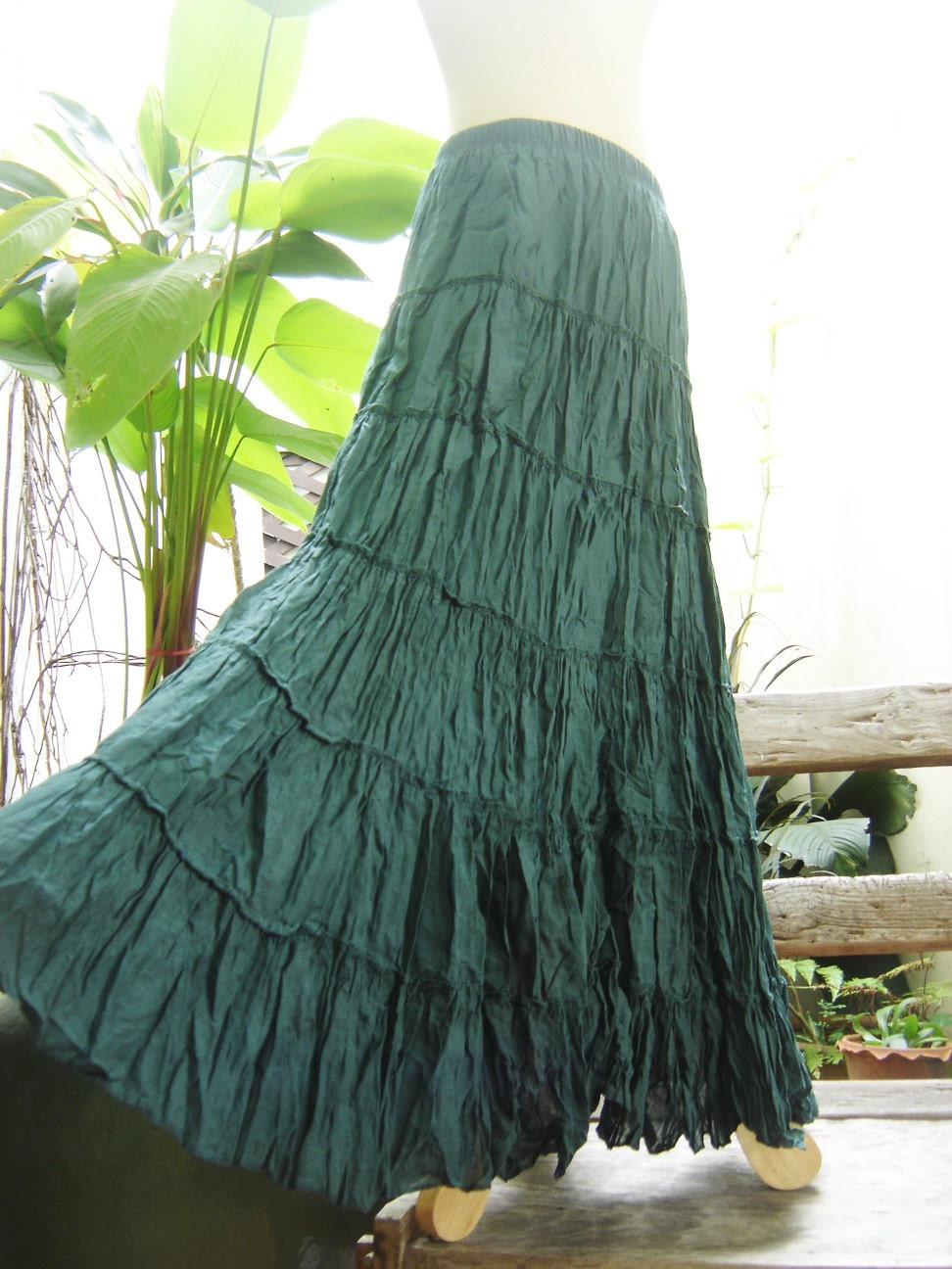 ARIEL ON EARTH - Boho Gypsy Long Tiered Ruffle Cotton Skirt - Forest Green