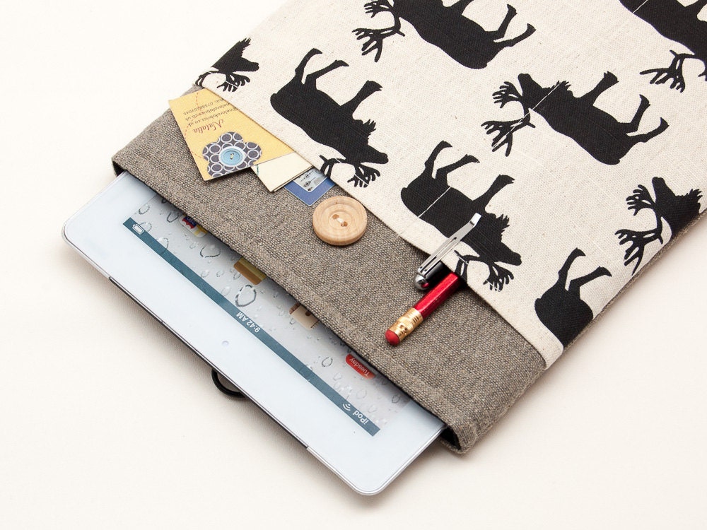 Ipad Case. Ipad bag. Ipad sleeve. Ipad cover with moose deer pocket and button closure. Ipad 3 case padded. Custom order available.