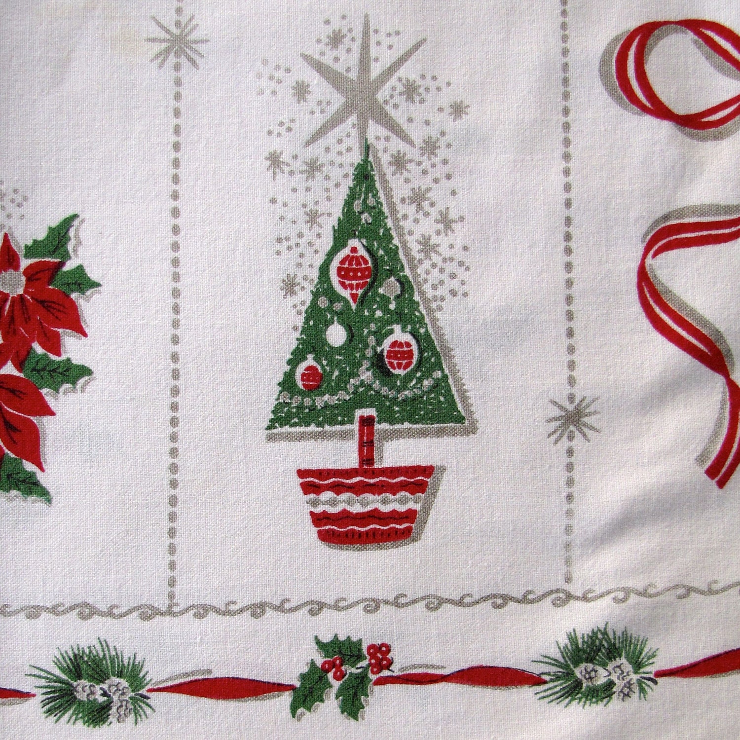 Vintage Christmas Tablecloth Linen Mid Century Tree Pine Candles Ribbons - KerryCan