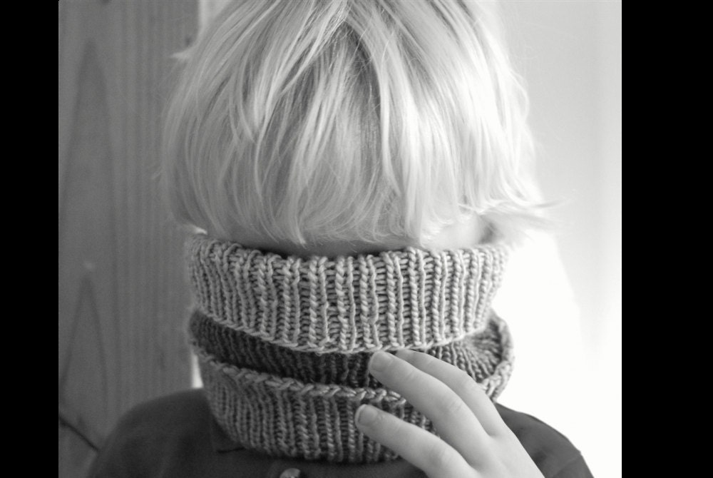 Scarf, Knitt Scarf, Child Scarf, ...Headband or Ear-warmer, Handmade with Silk-Wool by Tom's Grossmami in Switzerland
