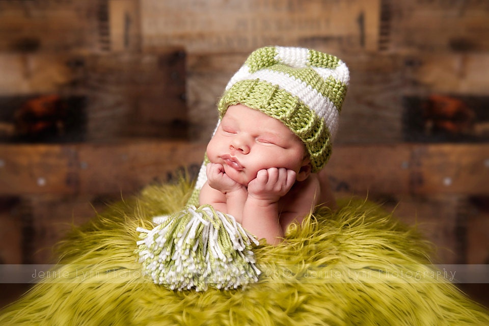 Newborn Photo Prop, Newborn Elf Hat, Green and .White Long Tail Beanie, Pixie Hat With a Tassel.