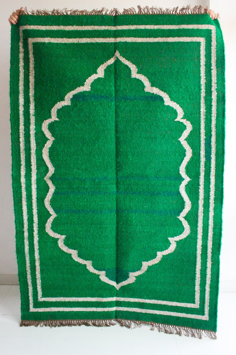 Oh My Emerald - Floor rug in 5 x 7 Feet