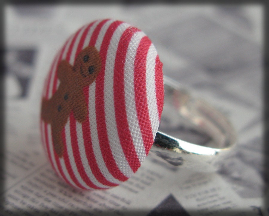 Gingerbread Man Covered Button Ring  Candy Stripe Christmas Red and White Printed Fabric Jewellery