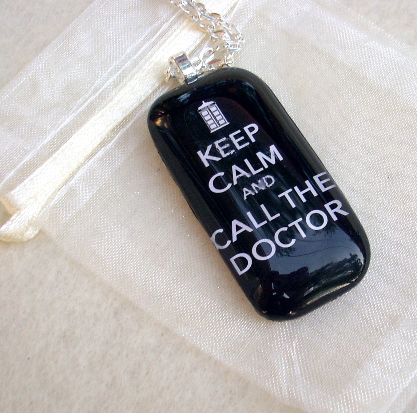 Doctor Who, Keep Calm and Call the Doctor, Glass Tile necklace. 24" Silver plated Chain. Photo Art
