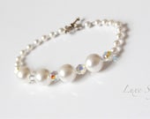 Bridal Jewelry Pearl Bracelet Wedding Swarovski Beaded HandmadeVictorian style Jewelry Luxe Style