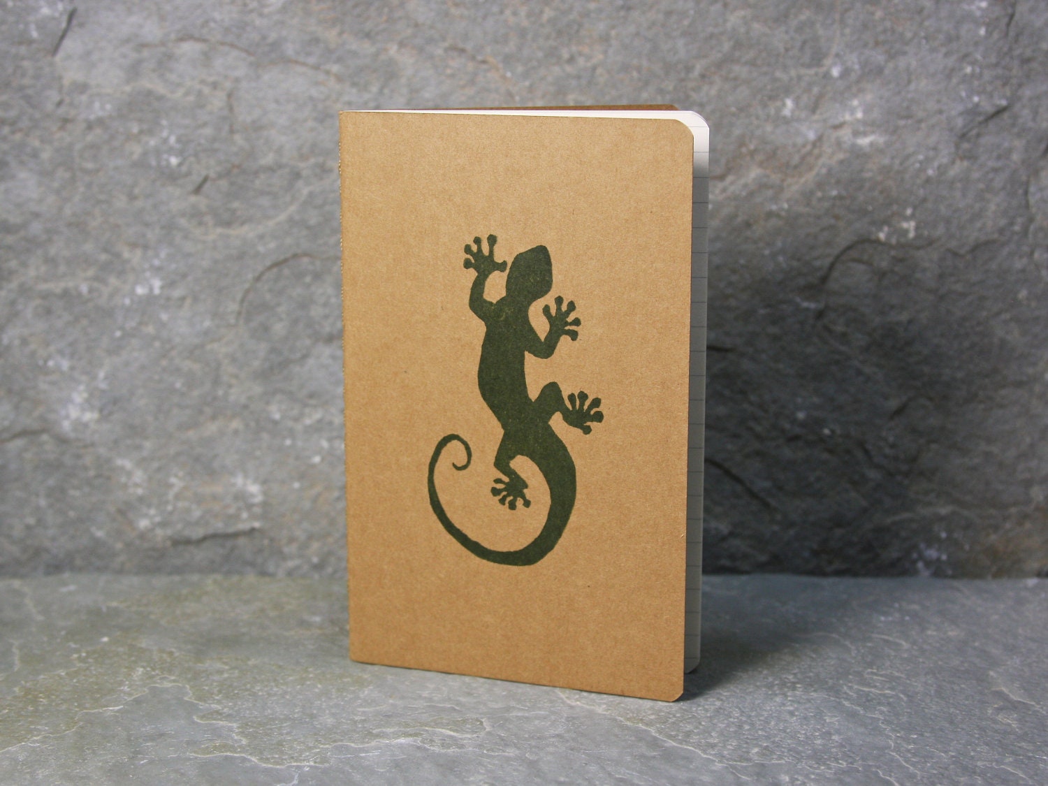 Lizard Gecko Journal.  Pocket notebook, Moleskine journal. Free gift tag.