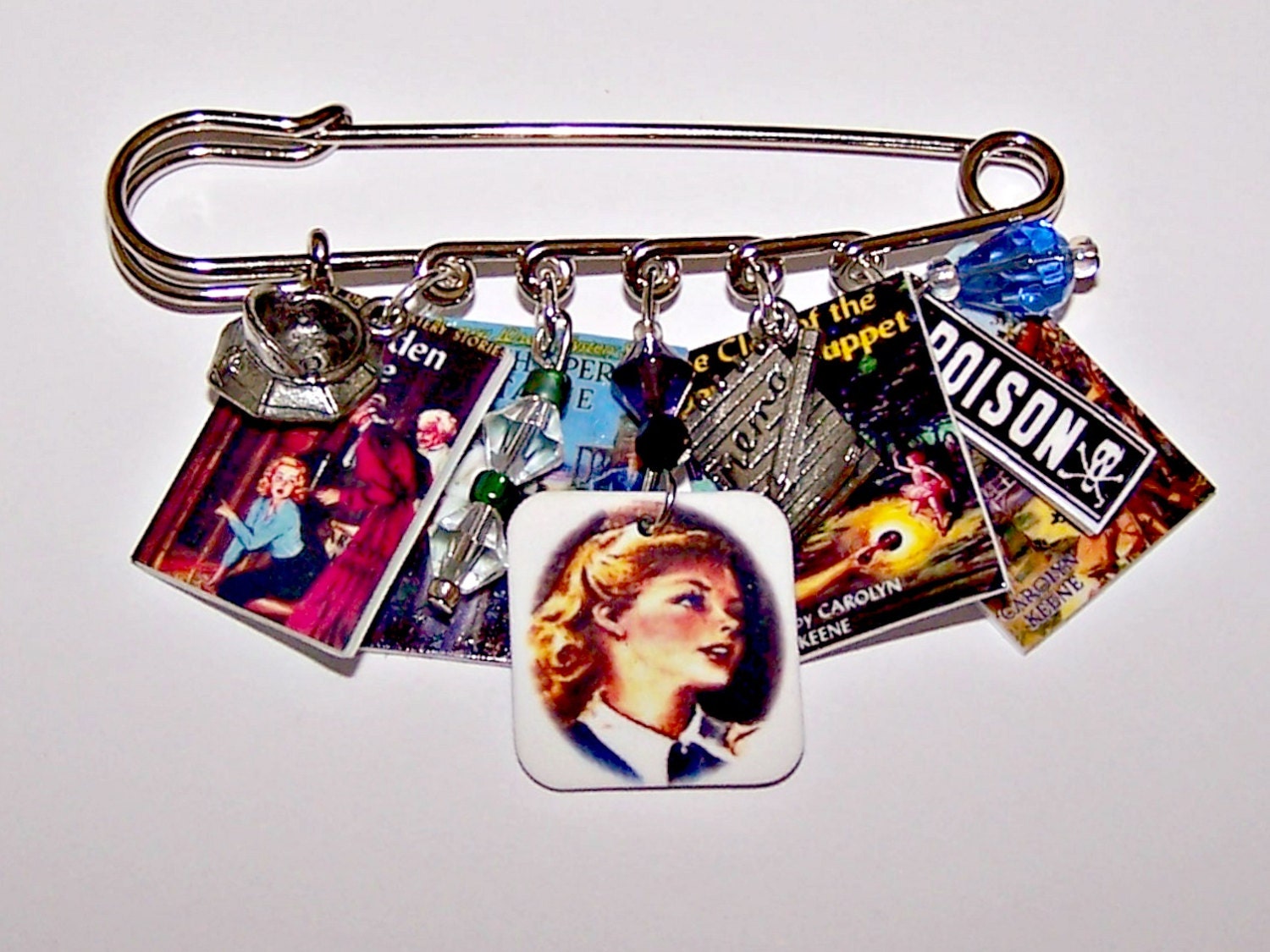 NANCY DREW Girl Detective Mystery Art Pin