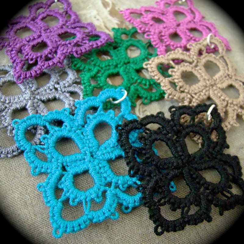 Petals - Tatted Pendant - Any Color