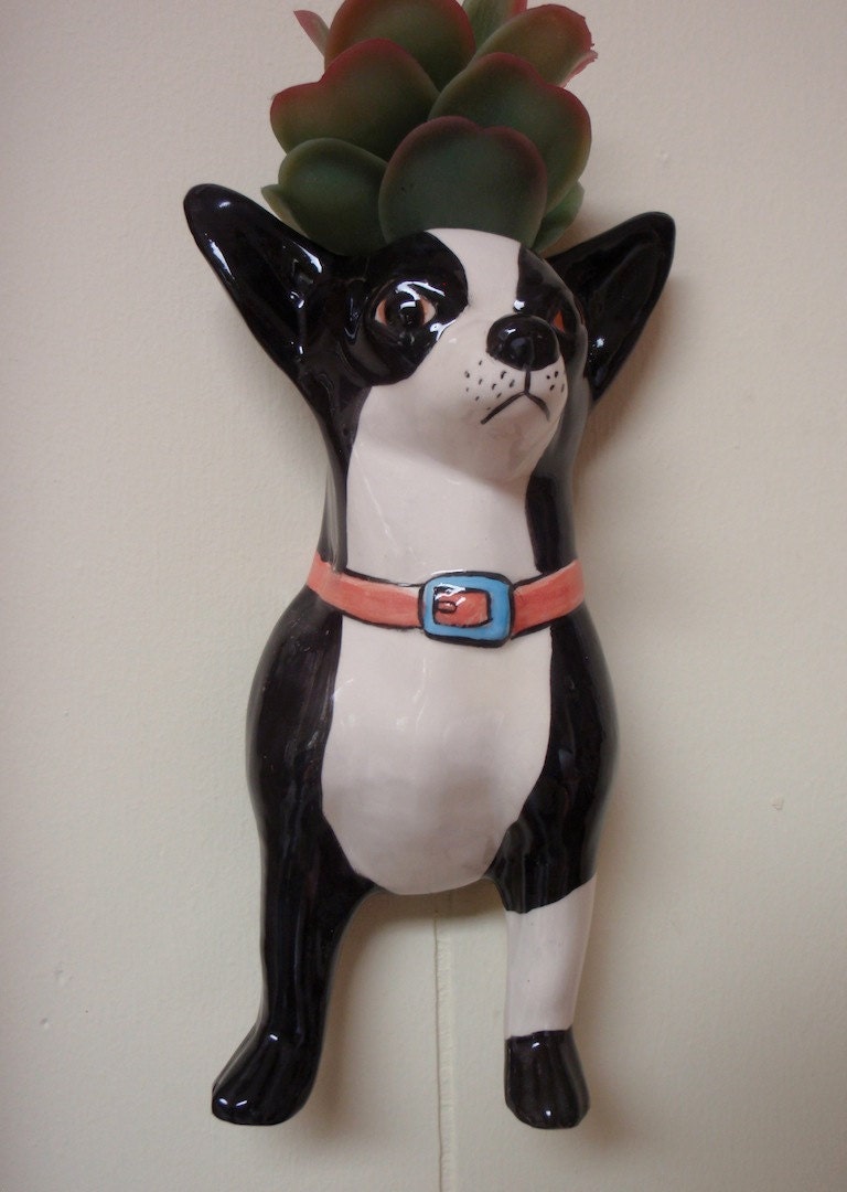 Chihuahua wall vase