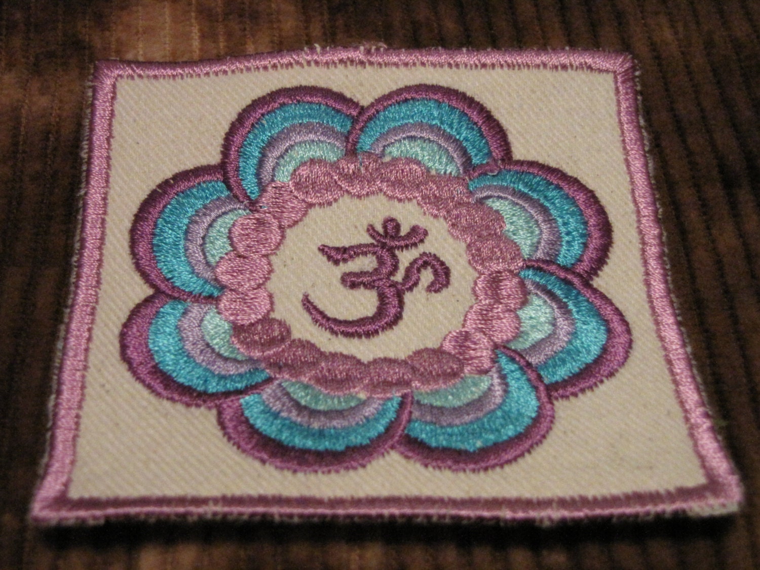 Sew-on Blues/Purples Om Flower Patch