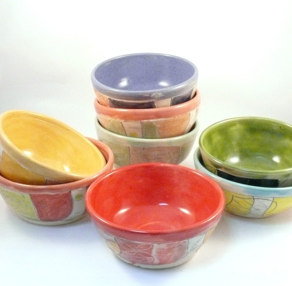 Small food prep bowl or salsa dish Ring bowl / trinket dish / in your choice of colors SHIP TODAY