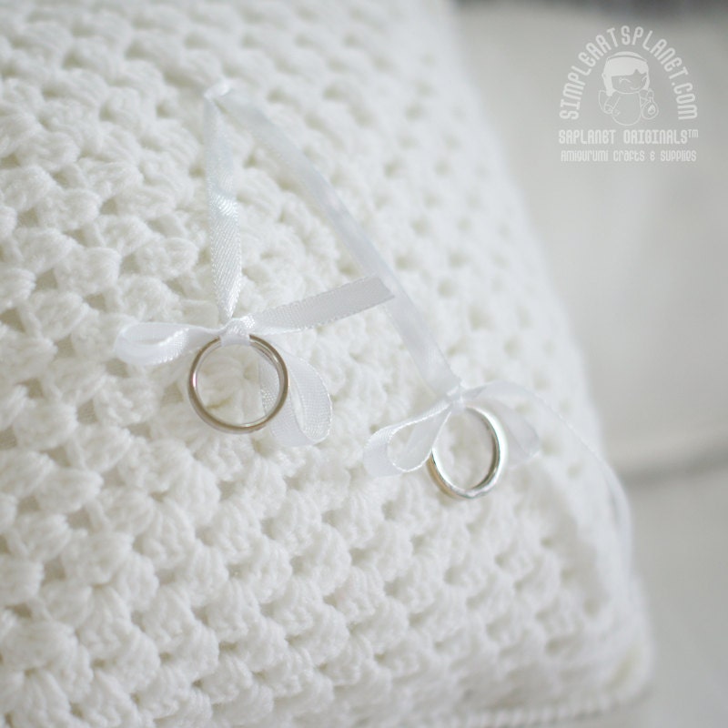 Square Pillow / Ring Bearer Crochet Pattern