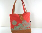 Ann Shoulder Bag in Scarlet with Astera print