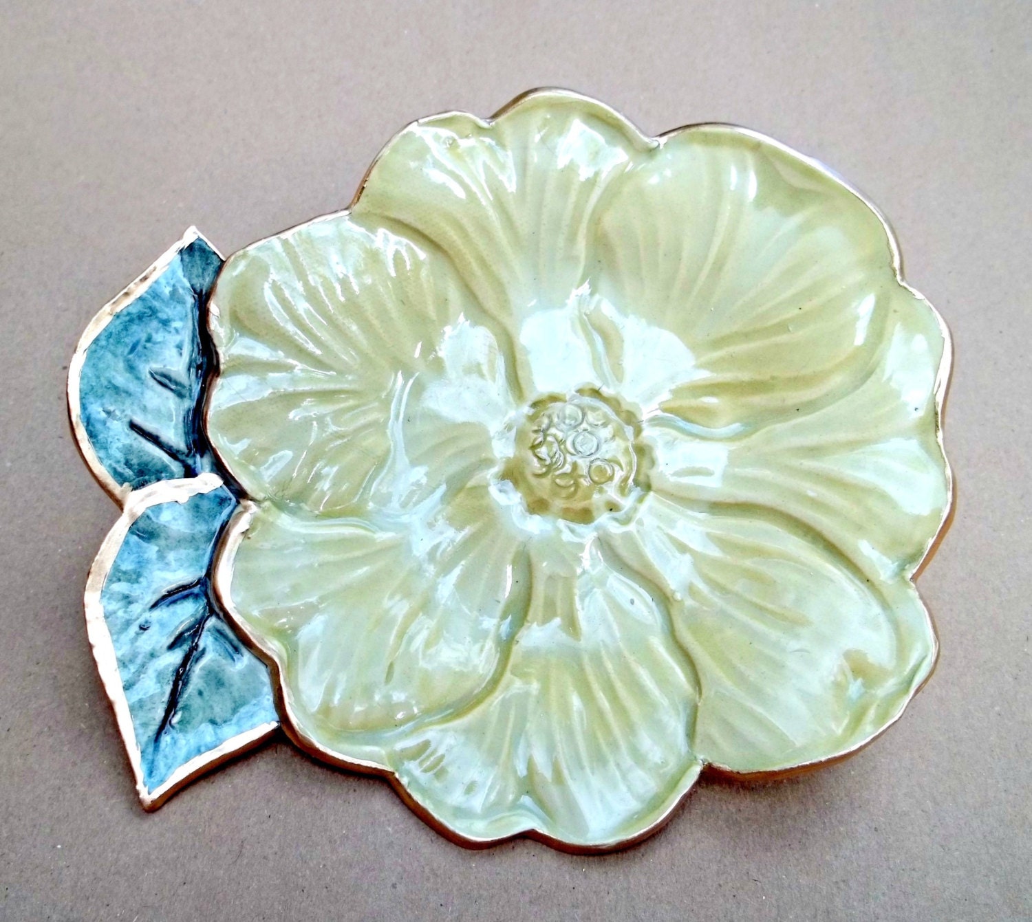 Ceramic Flower  Bowl  Yellow