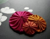 hot and bothered - silk yo-yo barrette