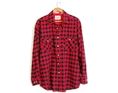 mens flannel shirt / vintage plaid shirt / red black green lumberjack plaid / super soft xl